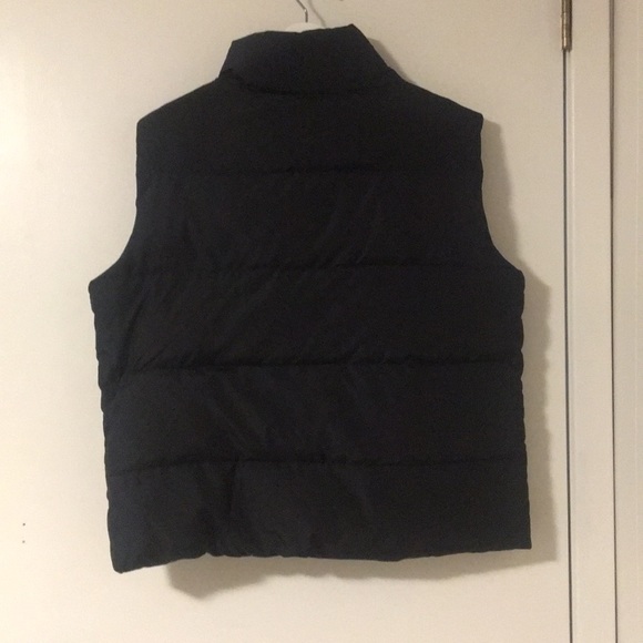 Sleeveless Jacket - Picture 2 of 5